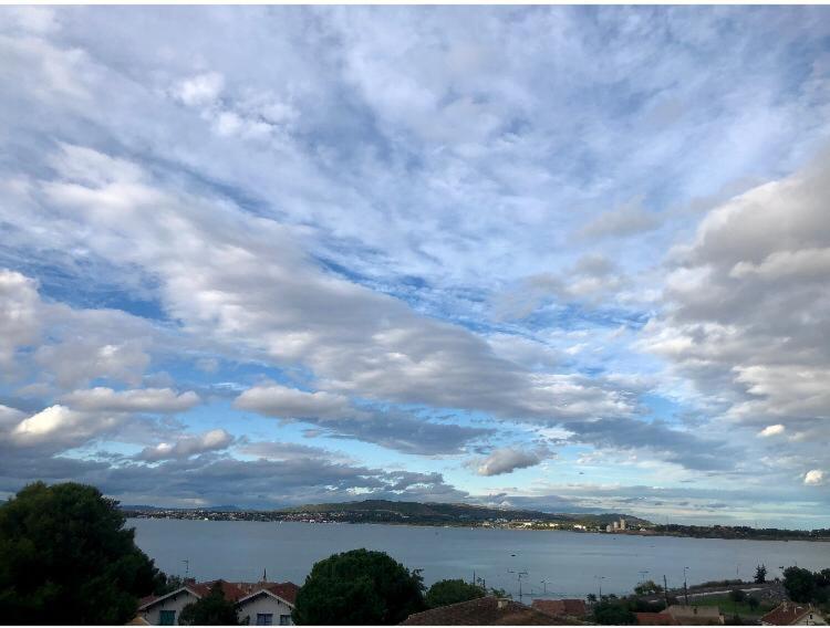 Le Bleu Mer Sete Luaran gambar